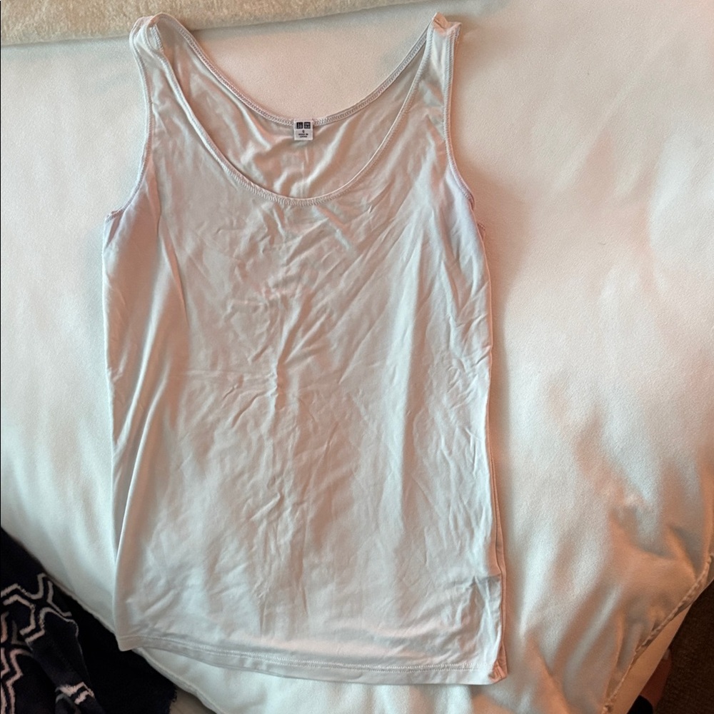 Uniqlo Light Gray Tank Top
